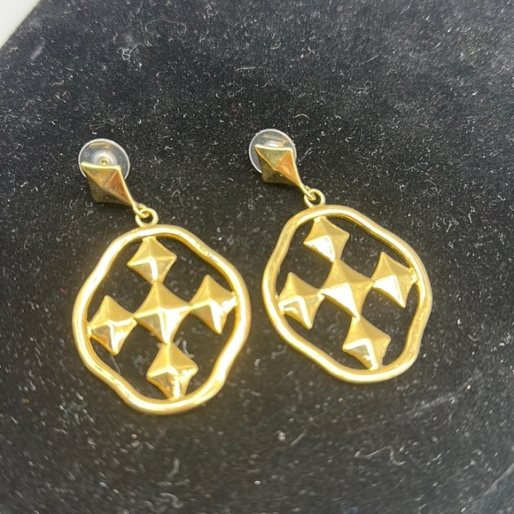 Gold Geometric Earrings - Picture 1 of 7